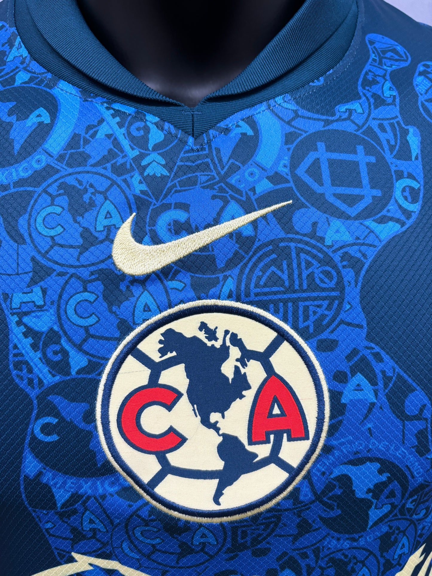 2024 /25 Club America men's jersey with customizable name and number, Club America home away third jersey 10-15 days to destination.