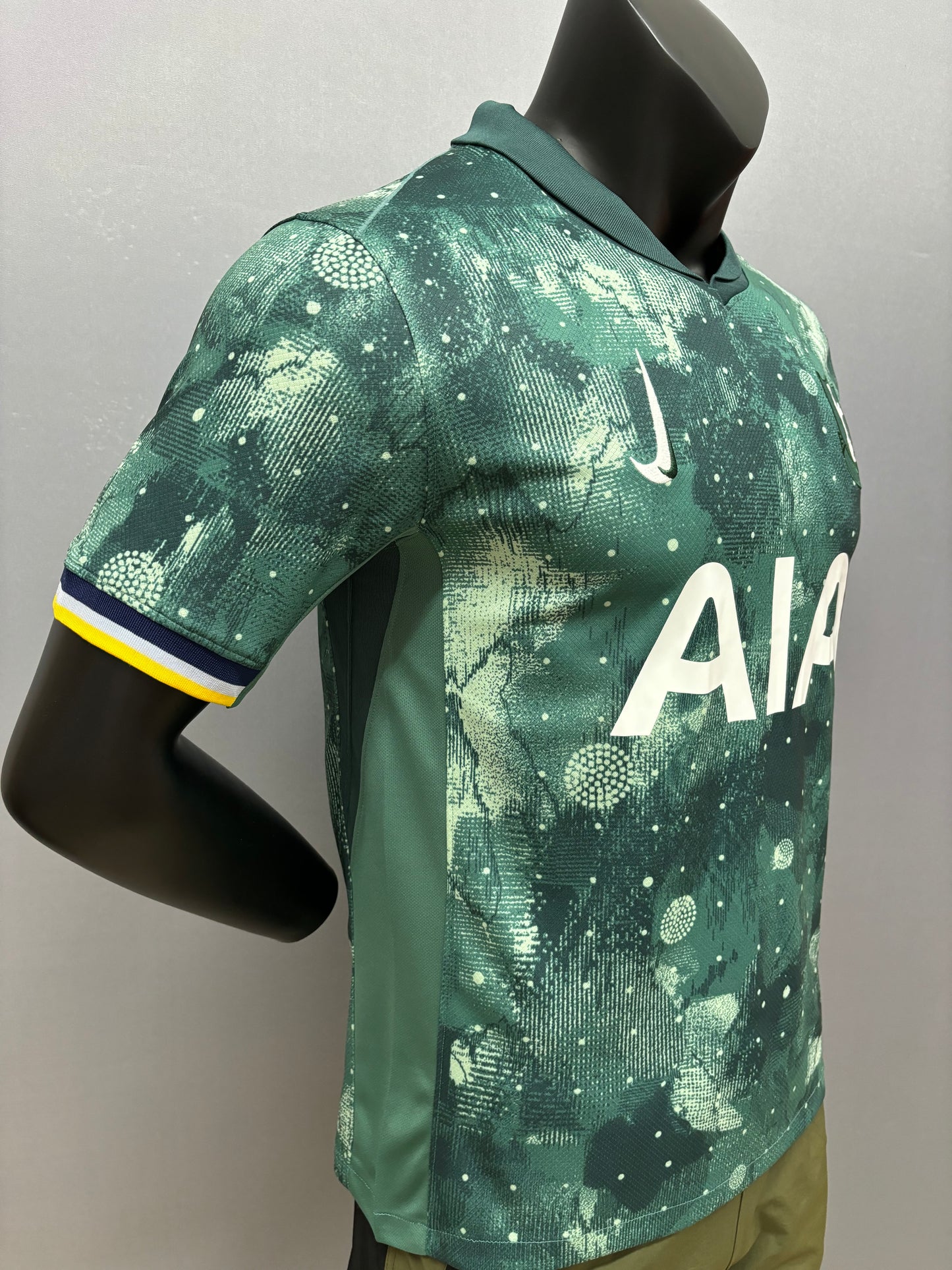 2024 /25 Tottenham Hotspur FC men's jersey with customizable name and number, Tottenham Hotspur FC home away third jersey, 10-15 Days to destination.