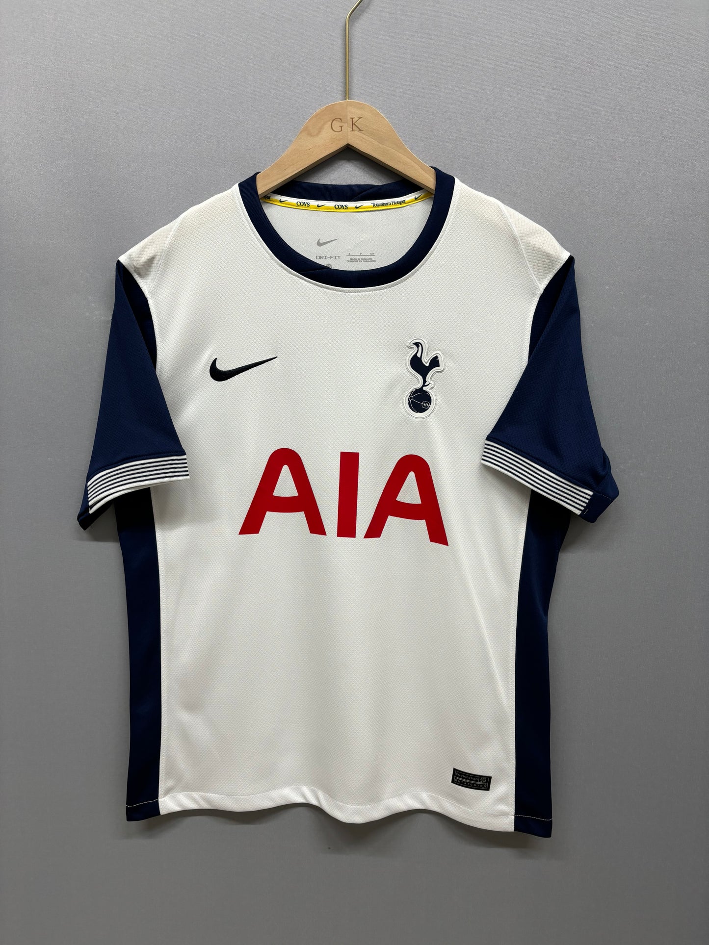 2024 /25 Tottenham Hotspur FC men's jersey with customizable name and number, Tottenham Hotspur FC home away third jersey, 10-15 Days to destination.